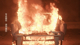 63304e5e72e61103cddf2d5980df15ae.gif